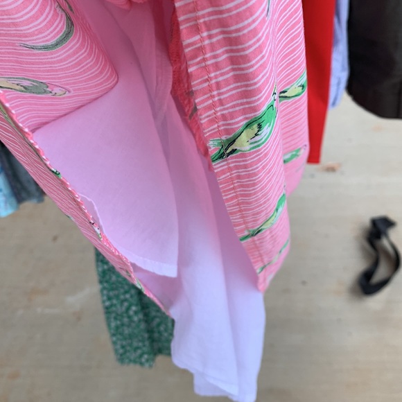 Crown & Ivy Large and XL Whimsical Pink Parrot Button Accent Cold Shoulder dress - Picture 5 of 6